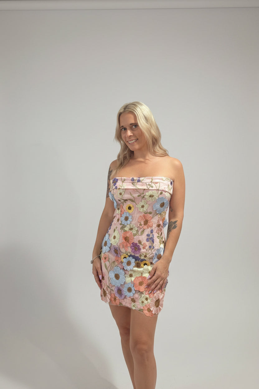 Opening Up Mini Dress Pink